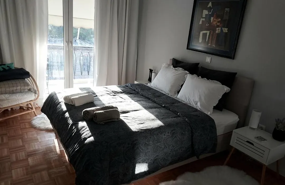 Fully Equiped Design Apartment With Excellent View/ Easy Parking-1